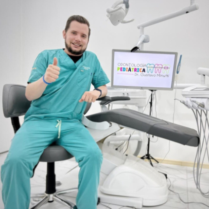 Odontología Pediátrica - Dr. Gustavo Minutti