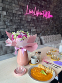 Visítanos y conoce nuestra barra de bebidas y menú de desayunos - Kery Café - Cafetería Floral