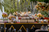 Puedes añadir a tu paquete una deliciosa mesa de dulces, un montaje especial para ceremonia civil, una decoración personalizada. - Banquetes Casamento Festa