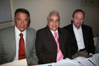 Rubén Contreras, Valmiki López y José González.
 -  - Puebla