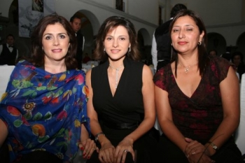 María Carmen Morales, Ana del Río y Ofelia Romero.

 -  - Puebla