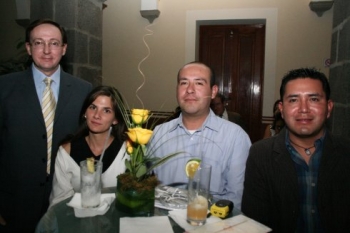 Carlos Acevedo, Verónica Olivari, Abdiel Cervantes y René Sánchez.

 -  - Puebla