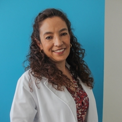 Logotipo - Nefrólogo pediatra - Dra. Ivonne Benítez Contreras