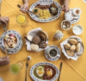 Desayunos Tradicionales en la Casita de Antaño - Restaurante La Casita de Antaño