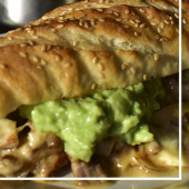 ¿Con salsa verde o roja? - Taquería Suprema