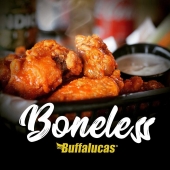 Ven a probar los mejores Boneless.
Pídelo en combo con papas y refresco solo en Buffalucas - Restaurante Buffalucas - Alitas y Hamburguesas