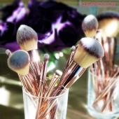 Lista para crear un look impresionante este 14 de febrero...
Llegaron a Conny Co los estuches de brochas...no te los puedes perder, ven por ellos...!!
Nuestras sucursales ya están abiertas de 10am a 7pm - Conny Co - Tienda de Cosméticos