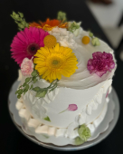Pastel floral, ideales para cualquier evento. - Sweetie Pie Bakery