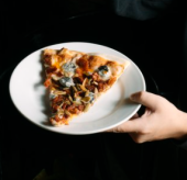  - La Berenjena Pizza