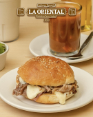Nuestra Cemita con Queso, una delicia que no te puedes perder. Pan típico de Puebla, acompañado de nuestra deliciosa carne y queso fundido en la combinación perfecta. Un clásico con el auténtico sabor que nos distingue. ¡Te esperamos en ATLaOriental! - Antigua Taquería La Oriental