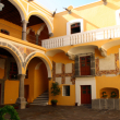 De Par en Par: La Casa de la Aduana Vieja