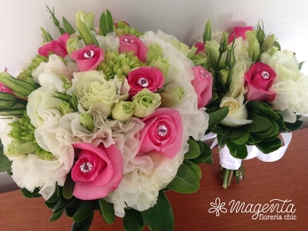 Florería Magenta Toda Ocasión, Eventos,Novias, Otoño-Inverno 
Tel: (222) 962.4850 
Cel: (222) 361....