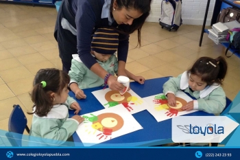 Somos un colegio bilingüe en los 4 niveles que contamos - Colegio Loyola - Puebla