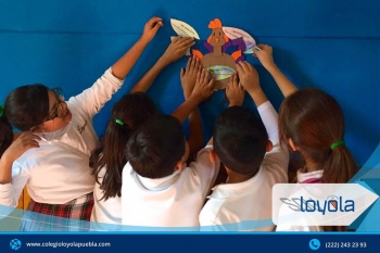 El trabajo en equipo es uno de los valores que fundamentamos - Colegio Loyola - Puebla