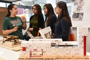 Jóvenes de bachillerato y preparatoria de diferentes estados de la República Mexicana, se reunieron ...