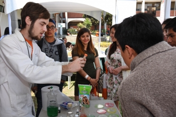 Jóvenes de bachillerato y preparatoria de diferentes estados de la República Mexicana, se reunieron ...
