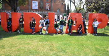 Jóvenes de bachillerato y preparatoria de diferentes estados de la República Mexicana, se reunieron ...