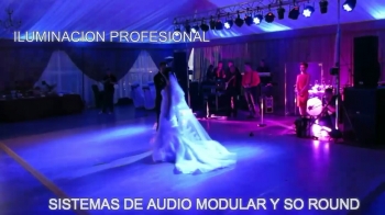 CON GRUPO MUSICAL, PISTA DE CHAROL E ILUMINACION - Divertimento - Renta de Equipo y Montaje para Eve...