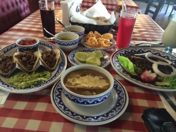 Disfruta en compañía de tu familia. - Restaurante Pizzería Vittorio's - Puebla
