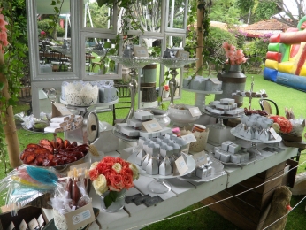Armonía , elegancia y entregas en tiempo y forma para tu evento. - Florería Aurora Flowers & Co. en ...