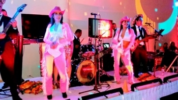 Show en Grupo Musical Glamour - Grupo Musical Glamour - Puebla