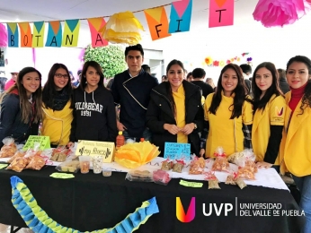 kermesse saludable realizado por los Alumnos de la Licenciatura en Nutrición UVP - UVP - Universidad...