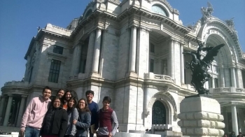 Palacio de bellas artes  - Preparatoria Marie Curie - Incorporada a la BUAP - Puebla