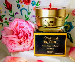 Crema Aclarante Facial. Desaparece todo tipo de manchas en el rostro, con la seguridad de que no vol...