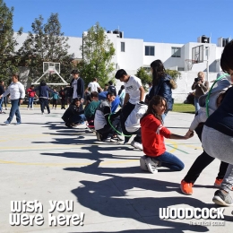 Todos convivimos como una gran comunidad. ¡Wish you were here! - Colegio Woodcock - Puebla