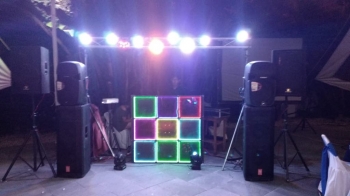 audio
iluminación
templete
pistas de baile
carpas elegantes
grupo musical
dj
pantallas led
b...