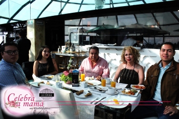 Festejo del 10 de Mayo 2019 en la Cúpula - Restaurante La Cúpula - Puebla