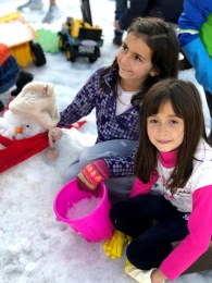 Como cada año, logramos que nevara en Puebla, para que nuestros niños puedan divertirse - Madison El...