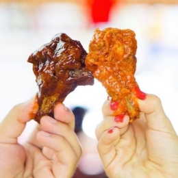 Comparte de nuestra gran variedad de menú con esa persona especial durante la cuarentena - Restauran...