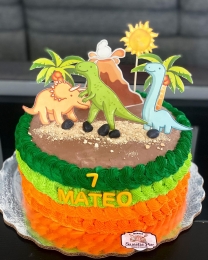 Dino Cake para todos los pequeños del hogar. - Sweetie Pie Bakery - Puebla